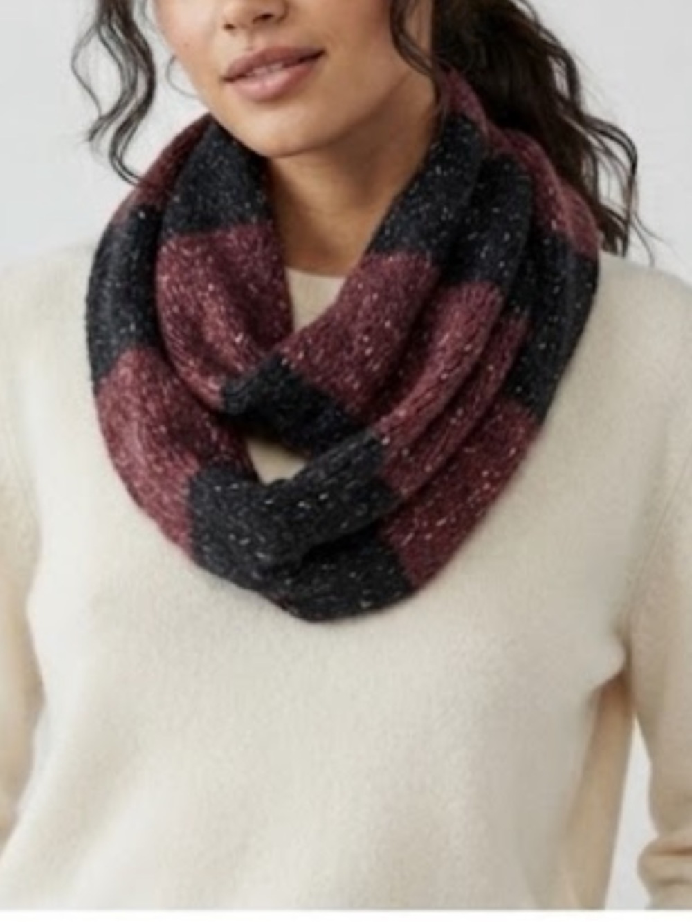 URBAN OUTFITTERS | BDG Marled Wool Blend Knit Infinity Style Striped Scarf